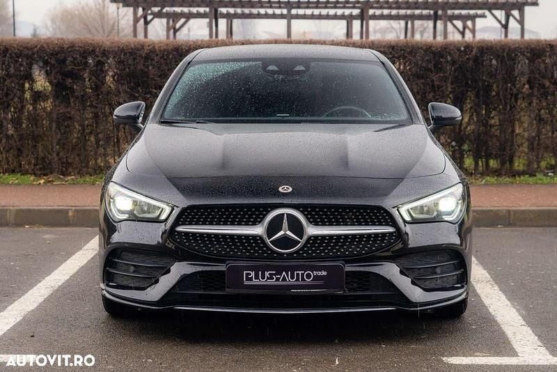 Second-hand Mercedes CLA200 AMG line 163 CP (119 kW) 2023 Culoarenegru Berlinǎ