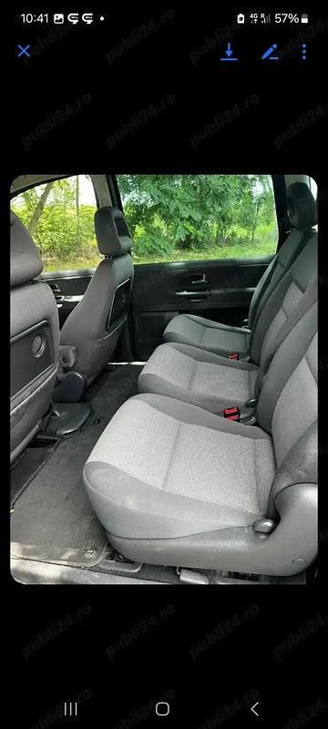 Utilizat 2008 Seat Alhambra Monovolum | 3.000 EUR (Preț bun) - Imagine 1/4