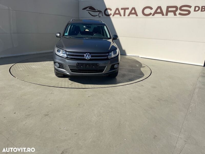Gri Utilizat 2013 VW Tiguan Sportline SUV | 12.290 EUR (Preț OK) - Imagine 1/4