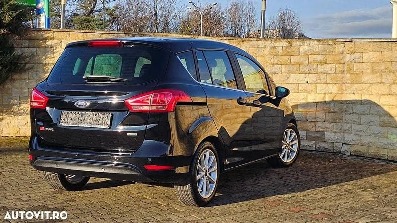 Second-hand Ford B-MAX Titanium 125 CP (91 kW) 2016 Culoarenegru Monovolum