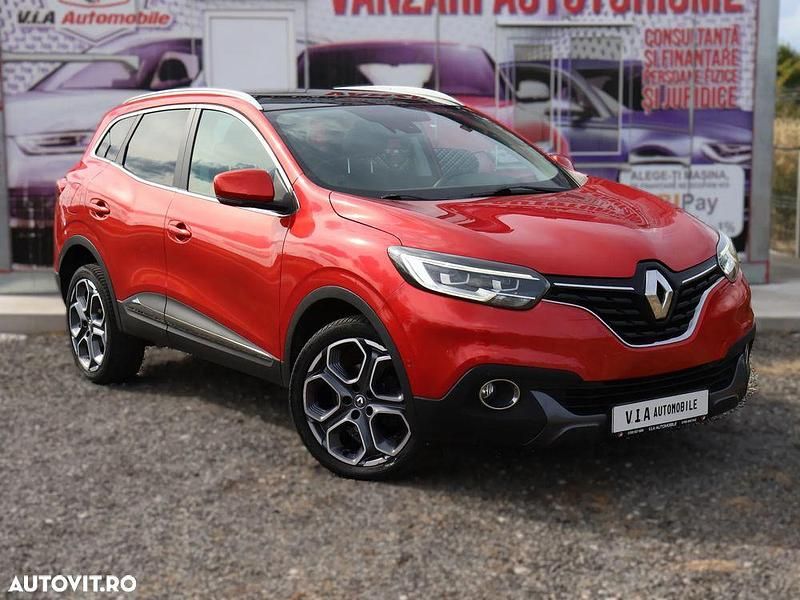 Culoarerosu Utilizat 2017 Renault Kadjar Intens SUV | 11.500 EUR (Preț OK) - Imagine 1/4