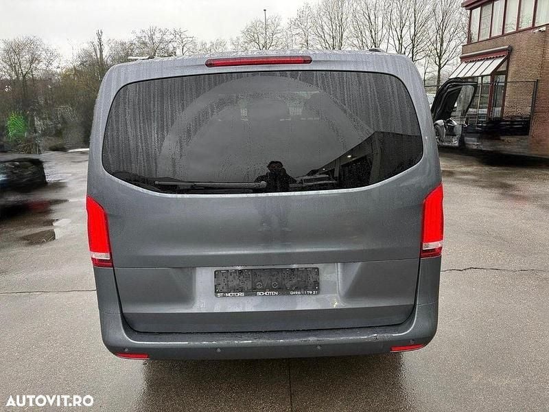 Second-hand Mercedes Vito 163 CP (119 kW) 2018 Culoaregri Van