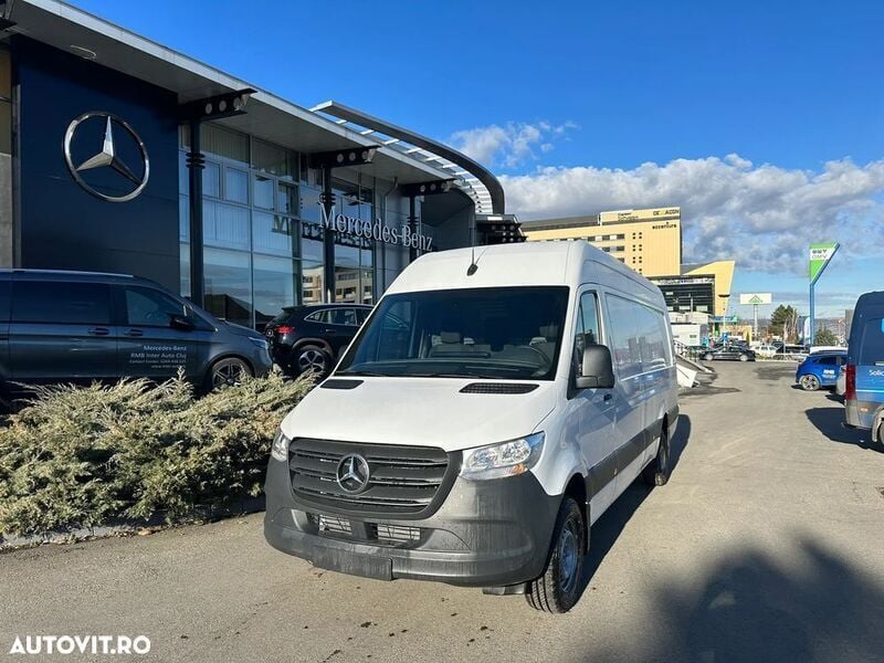 Second-hand Mercedes Sprinter 170 CP (125 kW) 2023 Alb Van