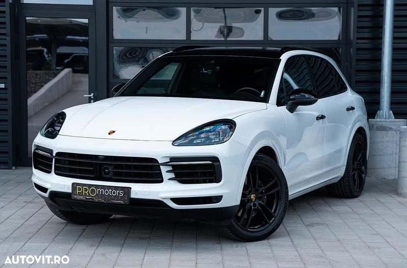 Culoarealb Utilizat 2021 Porsche Cayenne SUV | 73.400 EUR (Preț bun) - Imagine 1/4