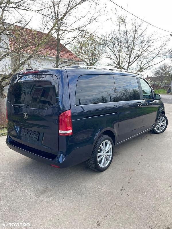 Second-hand Mercedes Vito 163 CP (119 kW) 2014 Culoarealbastru Van