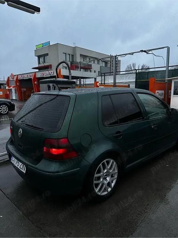 Second-hand VW Golf IV 74 CP (54 kW) 2000 Hatchback