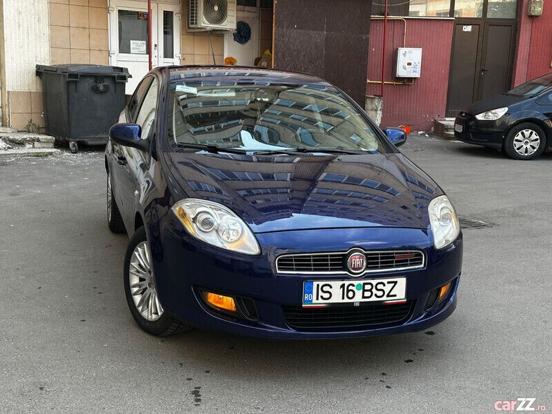 Albastru Utilizat 2009 Fiat Bravo Hatchback | 2.999 EUR (Preț OK) - Imagine 1/4