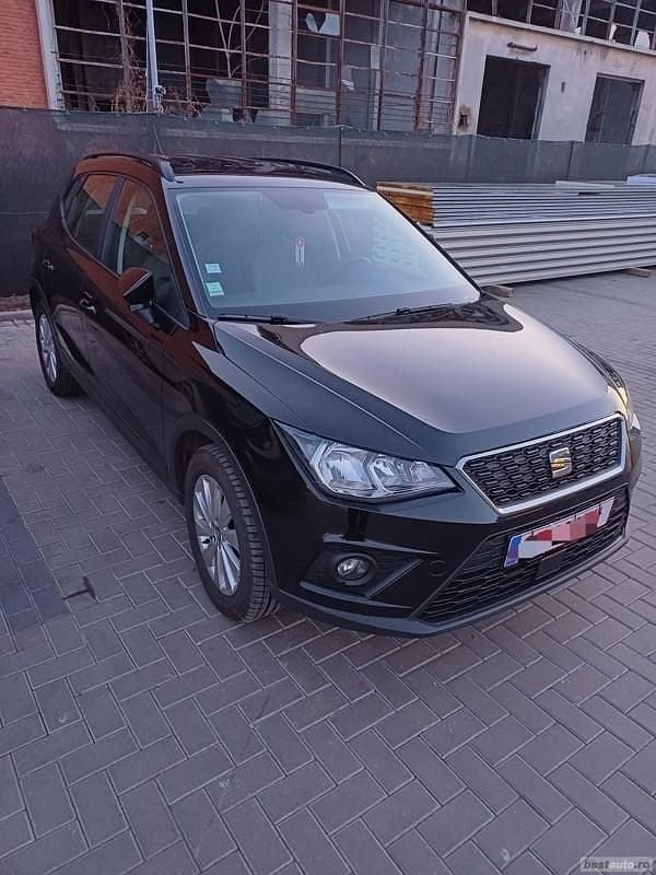 Negru Utilizat 2019 Seat Arona SUV | 13.799 EUR (Preț OK) - Imagine 1/4