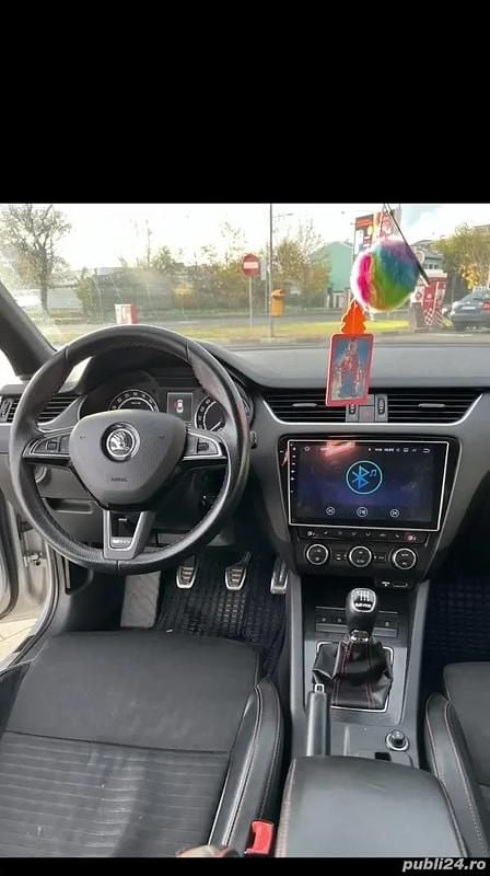 Second-hand 2015 Skoda Octavia vRS Berlinǎ | 10.500 EUR (Preț OK) - Imagine 1/4