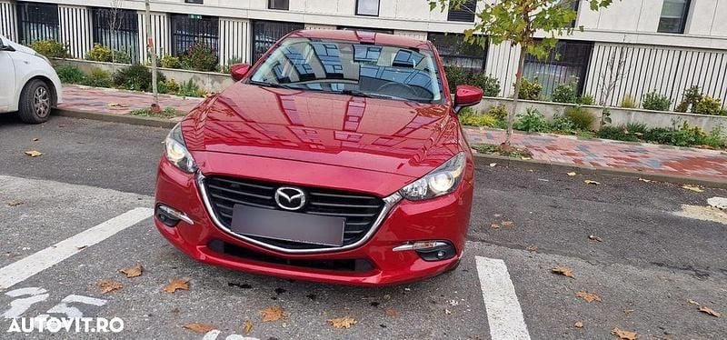 Culoarerosu Utilizat 2017 Mazda 3 Hatchback | 13.200 EUR (Preț OK) - Imagine 1/4
