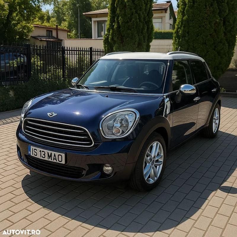 Culoarealbastru Utilizat 2012 Mini One D Countryman SUV | 6.100 EUR - Imagine 1/4