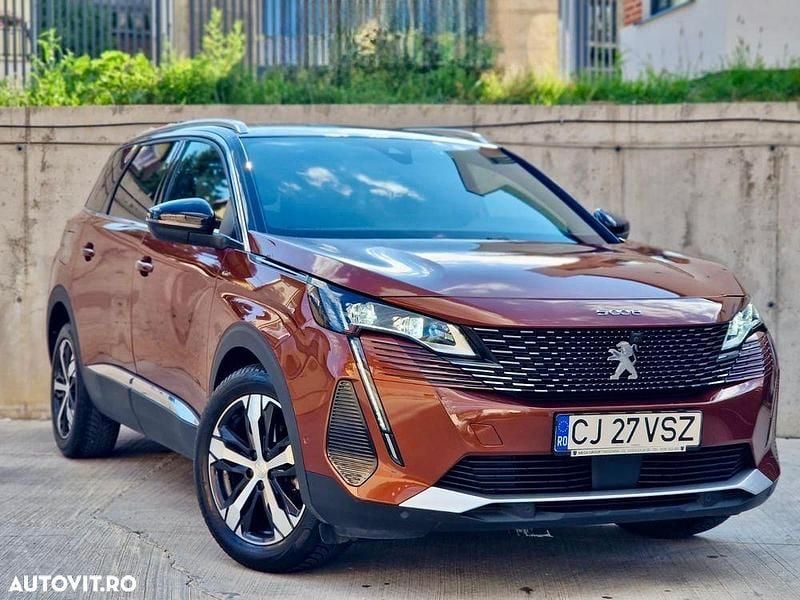 Maro Utilizat 2023 Peugeot 5008 GT-line Monovolum | 23.900 EUR (Puțin scump) - Imagine 1/4