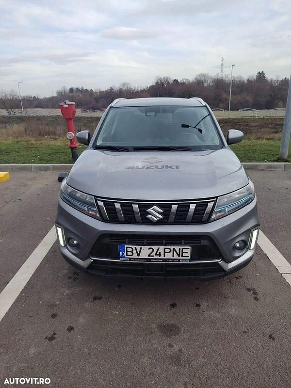 Culoaregri Utilizat 2023 Suzuki Vitara SUV | 18.900 EUR - Imagine 1/4