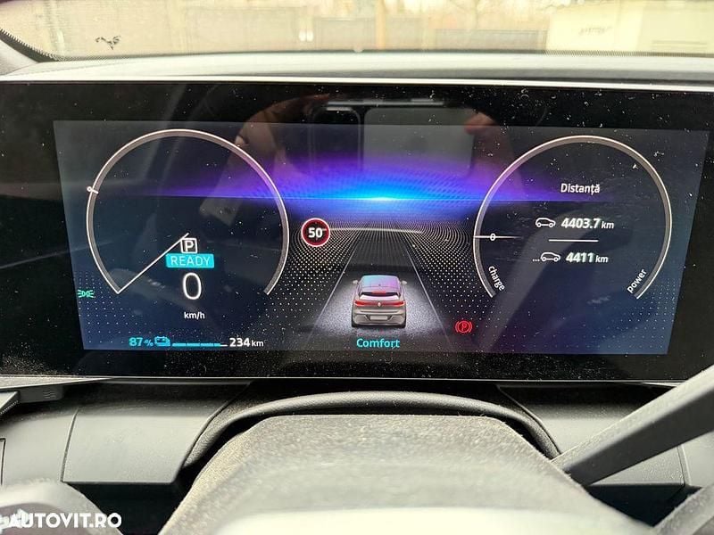 Second-hand Renault Megane E-Tech Evolution 161 kW (220 CP) 2023 Culoaregri Hatchback