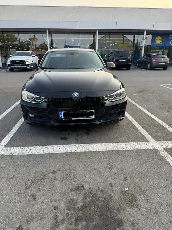 Utilizat 2013 BMW 318 Berlinǎ | 6.700 EUR (Preț bun) - Imagine 1/4