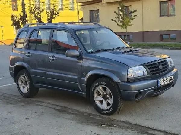 Second-hand Suzuki Grand Vitara 110 CP (80 kW) 2005 SUV