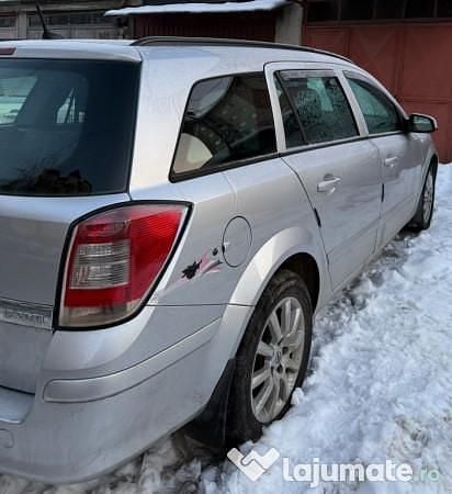 Second-hand Opel Astra 125 CP (91 kW) 2008 Break