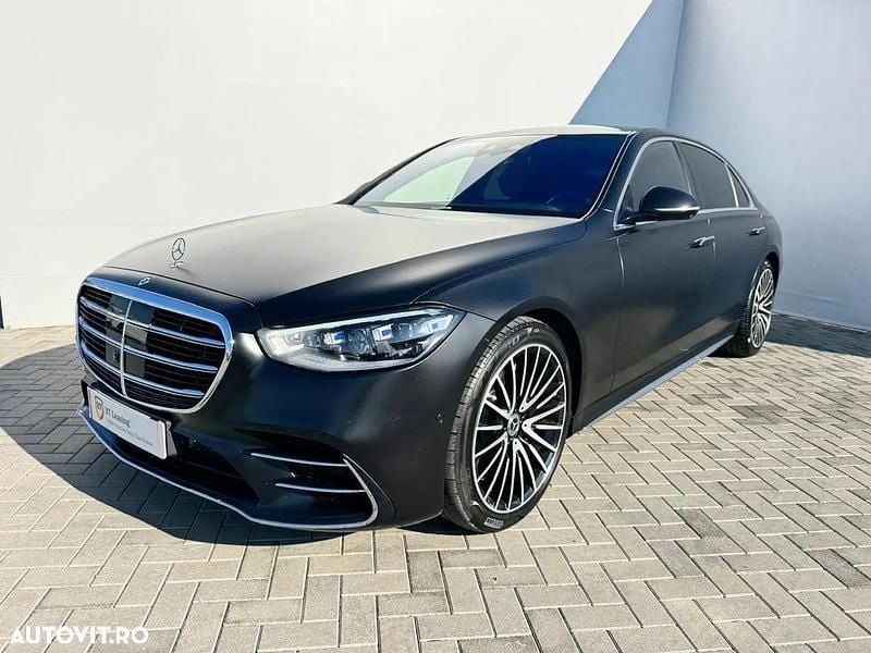 Culoarenegru Utilizat 2023 Mercedes S400 Berlinǎ | 89.419 EUR (Super Preț) - Imagine 1/4