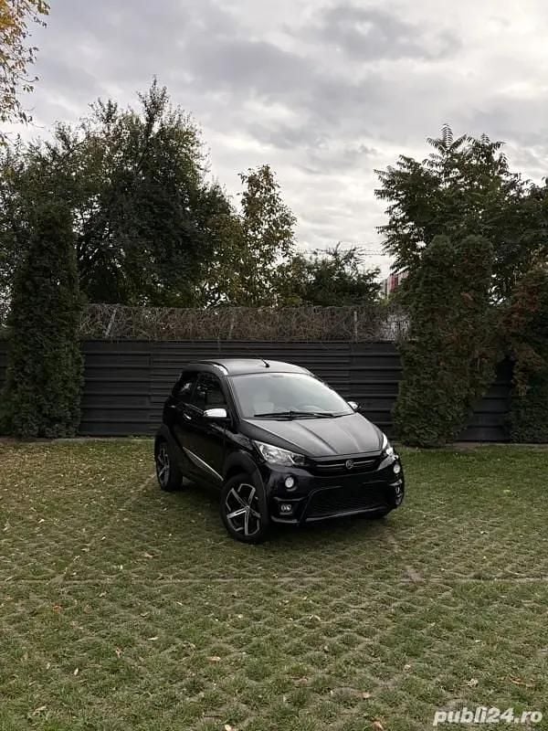 Utilizat 2021 Aixam Crossline Coupe | 12.999 EUR - Imagine 1/4