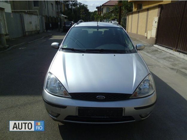 Second-hand Ford Focus 100 CP (73 kW) 2002 Argintiu Break