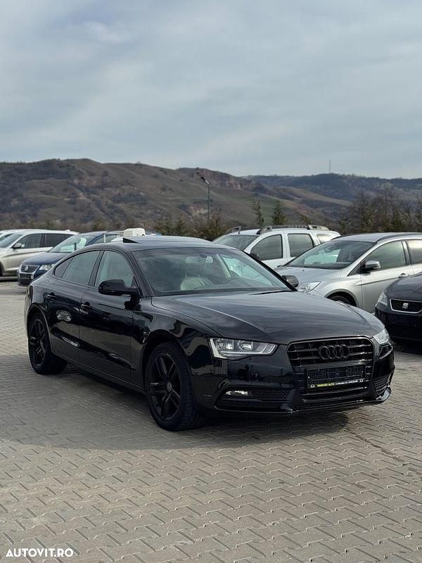 Second-hand Audi A5 150 CP (110 kW) 2014 Culoarenegru Coupe