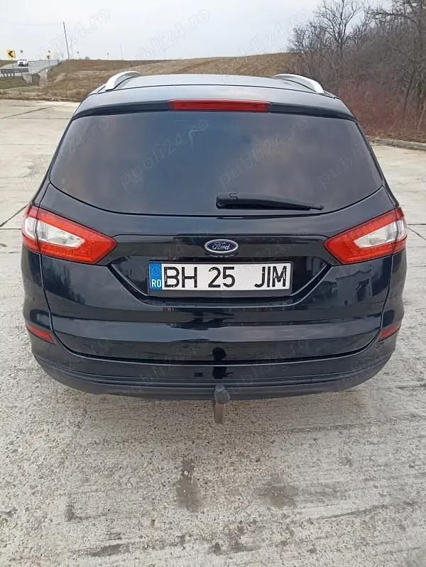 Second-hand Ford Mondeo 150 CP (110 kW) 2017 Negru Break