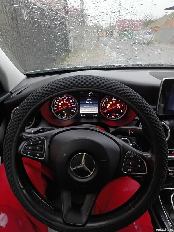 Second-hand Mercedes C200 135 CP (99 kW) 2015 Hatchback