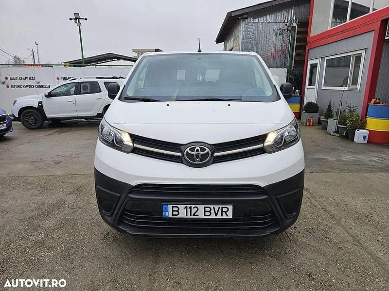 Second-hand Toyota Proace 120 CP (88 kW) 2021 Culoarealb Monovolum