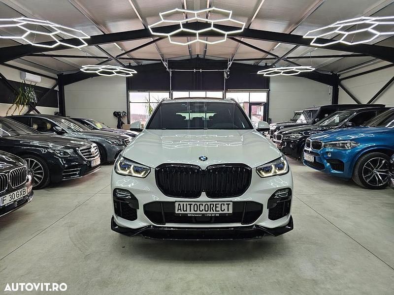 Alb Utilizat 2020 BMW X5 M SUV | 63.500 EUR - Imagine 1/4