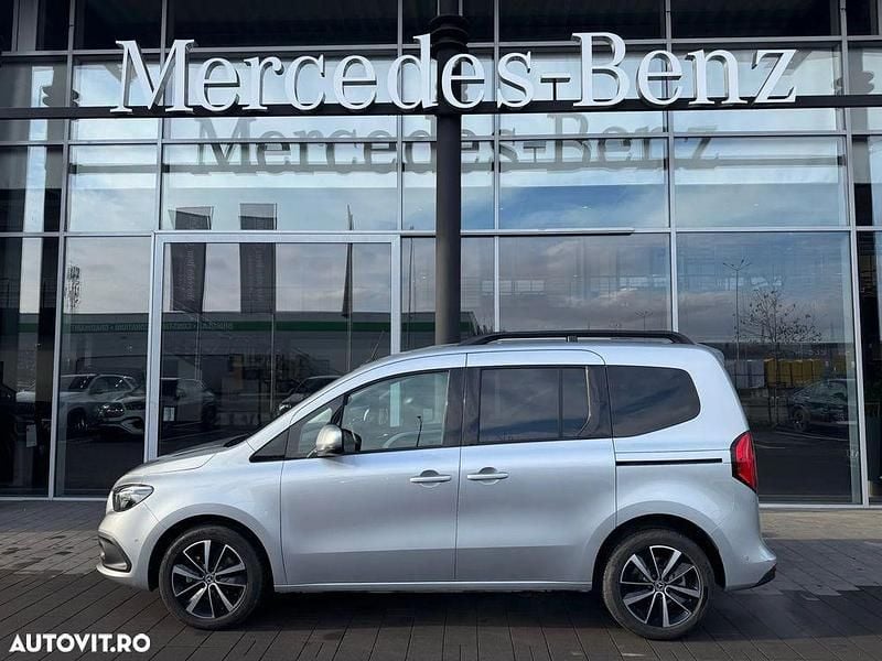 Second-hand Mercedes T180 Progressive 116 CP (85 kW) 2025 Culoareargint Monovolum