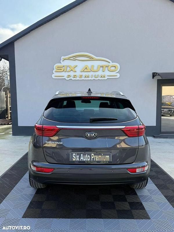 Second-hand Kia Sportage DREAM-TEAM Edition 115 CP (84 kW) 2017 Culoaregri SUV