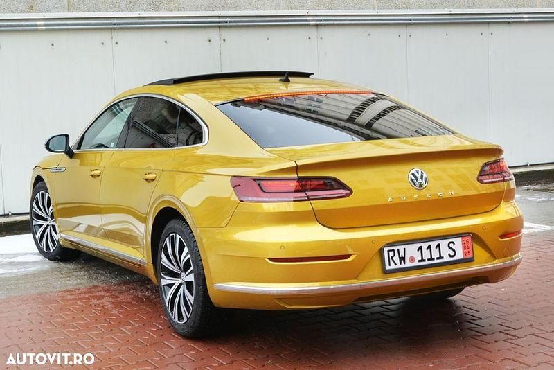 Second-hand VW Arteon Elegance 150 CP (110 kW) 2018 Culoaregalbeuriu Hatchback