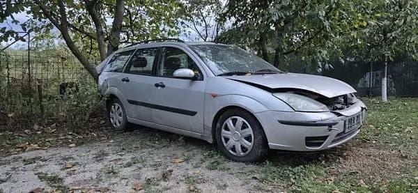 Utilizat 2005 Ford Focus Break | 400 EUR - Imagine 1/2