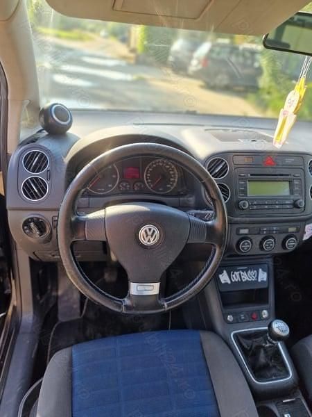 Negru Utilizat 2007 VW Golf V Berlinǎ | 3.200 EUR (Preț OK) - Imagine 1/4