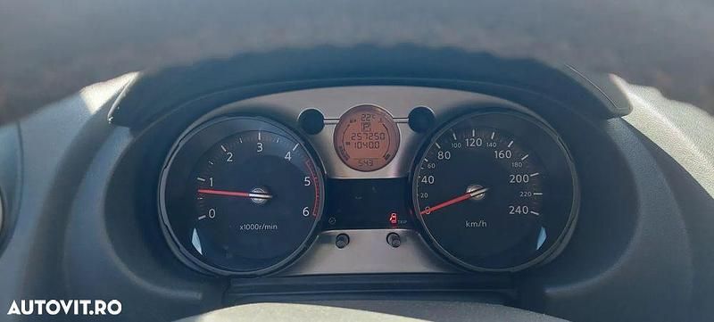 Second-hand Nissan Qashqai Tekna 150 CP (110 kW) 2008 Culoarenegru SUV