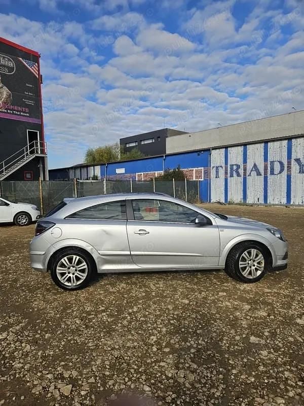 Second-hand Opel Astra GTC 85 CP (62 kW) 2008 Gri Hatchback