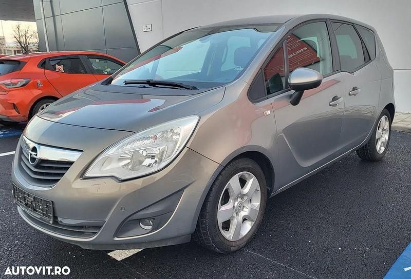 Second-hand Opel Meriva Color Edition 110 CP (80 kW) 2012 Culoaregri Monovolum