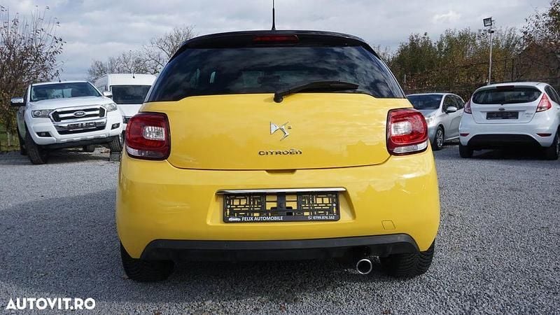 Second-hand Citroën DS3 So Chic 120 CP (88 kW) 2011 Culoaregalbeuriu Hatchback
