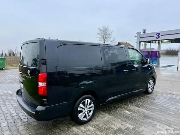 Second-hand Peugeot Expert 177 CP (130 kW) 2018 Negru Van