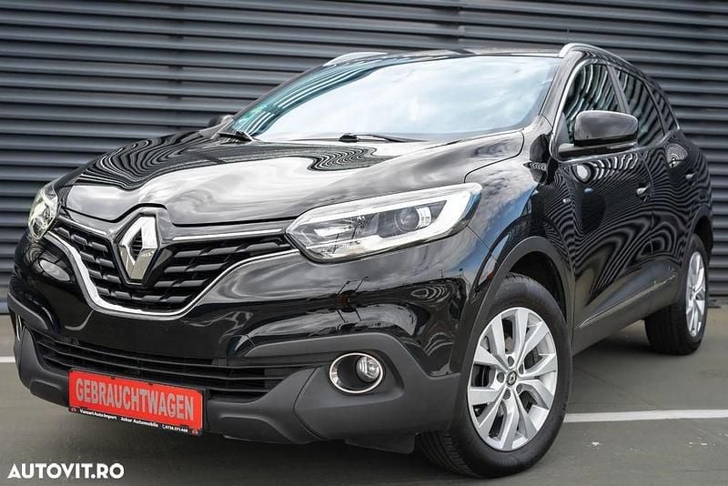 Culoarenegru Utilizat 2019 Renault Kadjar LIMITED SUV | 14.999 EUR (Preț bun) - Imagine 1/4