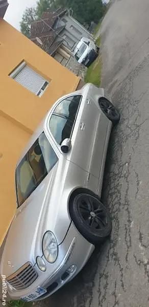 Utilizat 2002 Mercedes E270 Berlinǎ | 1.200 EUR - Imagine 1/3