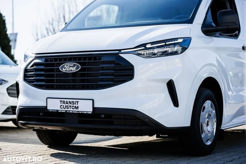 Alb Nouă 2024 Ford Transit Custom Monovolum | 30.989 EUR (Preț OK) - Imagine 1/4