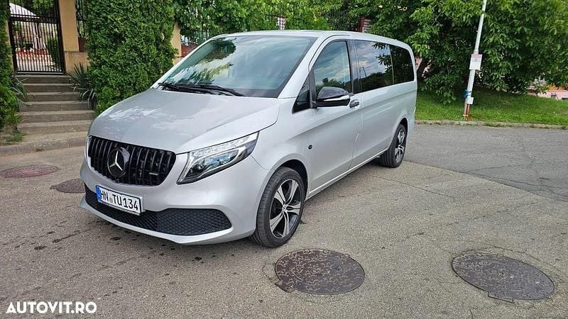 Argint Utilizat 2015 Mercedes Vito Monovolum | 21.000 EUR - Imagine 1/4