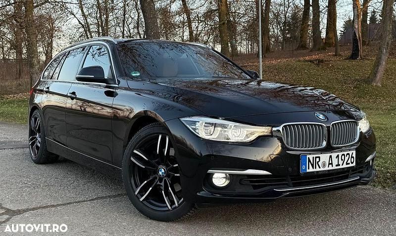Second-hand BMW 320 Luxury Line 184 CP (135 kW) 2019 Culoarenegru Break
