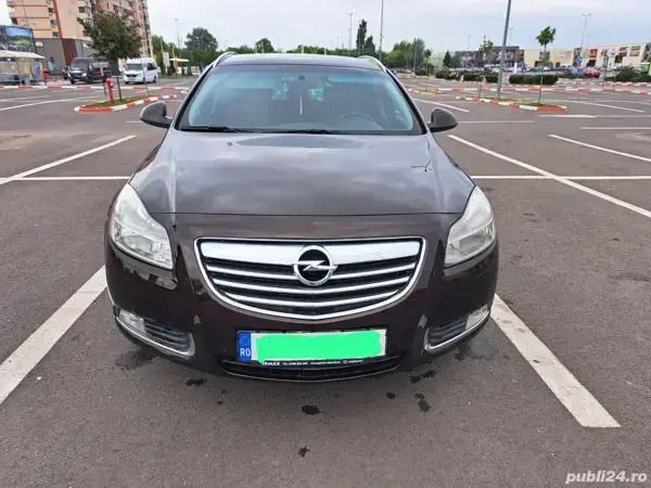 Maro Utilizat 2012 Opel Insignia Break | 4.500 EUR (Preț OK) - Imagine 1/4