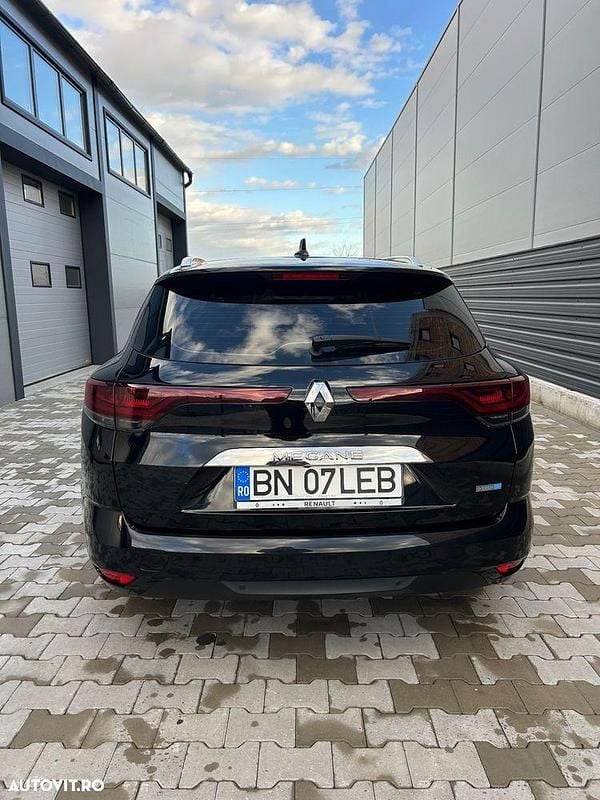 Second-hand Renault Megane E-Tech Business 158 CP (116 kW) 2021 Culoarenegru Break