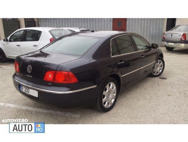 Second-hand VW Phaeton 240 CP (176 kW) 2008 Albastru Berlinǎ