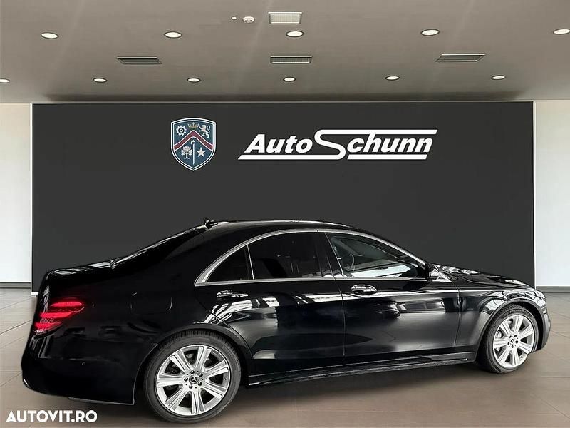 Second-hand Mercedes S400 340 CP (250 kW) 2021 Culoarenegru Berlinǎ