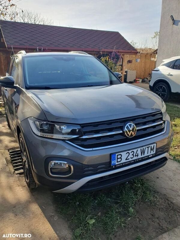 Gri Utilizat 2021 VW T-Cross Style SUV | 20.499 EUR (Preț bun) - Imagine 1/4