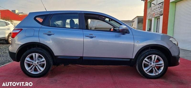 Second-hand Nissan Qashqai Acenta 130 CP (95 kW) 2013 Culoaregri SUV